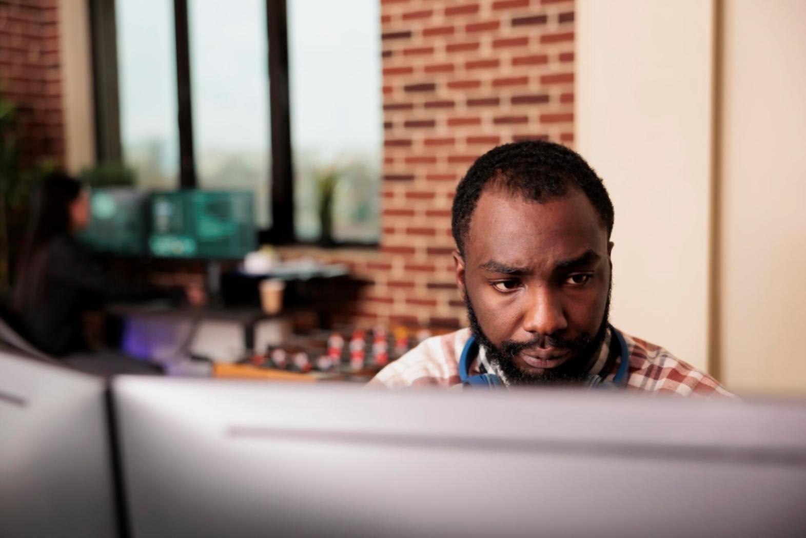 Espace de travail collaboratif avec analyse de données SEO